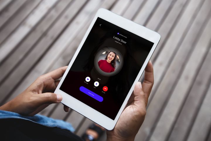 Solve Multifamily Package Management Challenges with Swiftlane