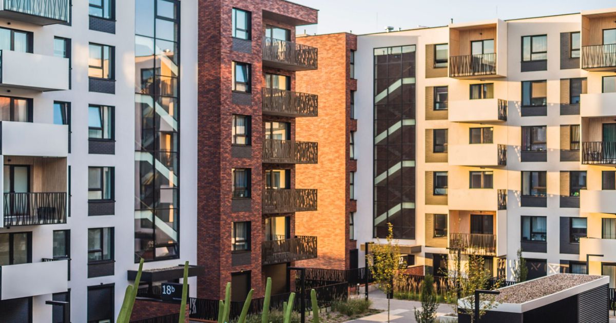 Comparing Low Rise, Mid Rise and High Rise Buildings: A Renter's Guide ...