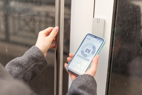 Exploring Keyless Entry Systems for Businesses