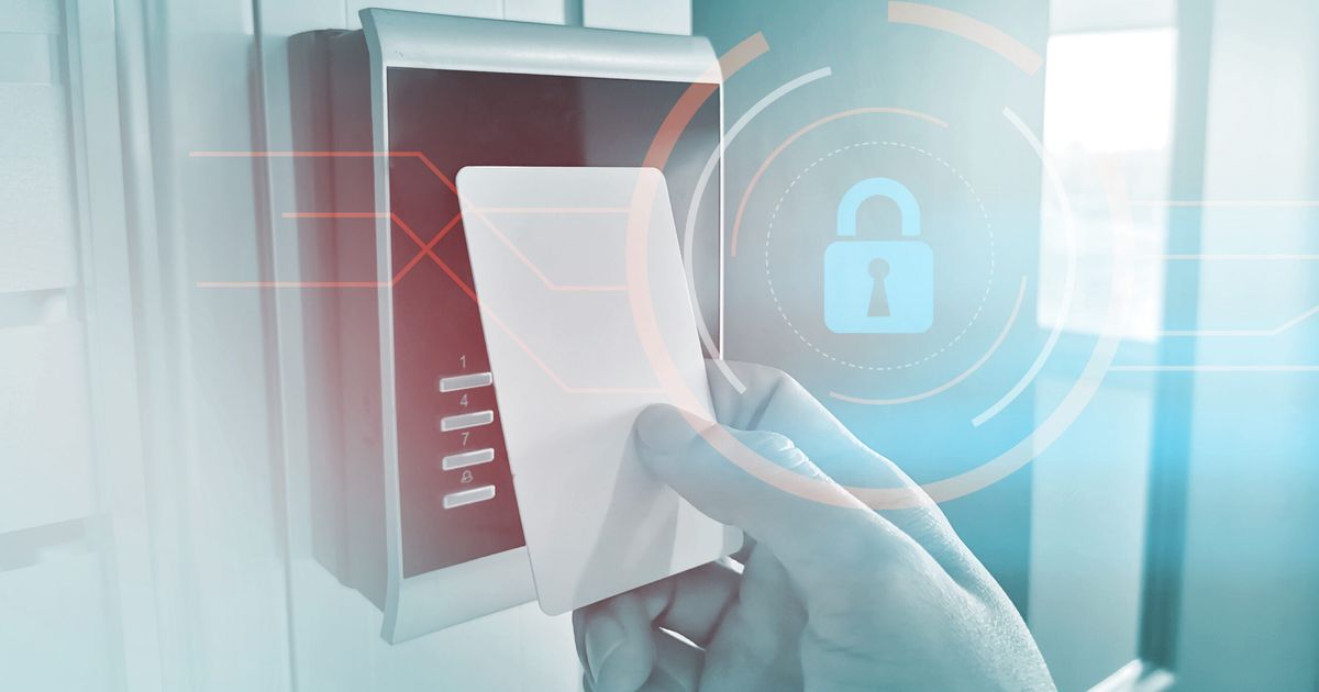 Keyless Entry Sign What are Keyless Entry Systems: A Complete Guide | Swiftlane