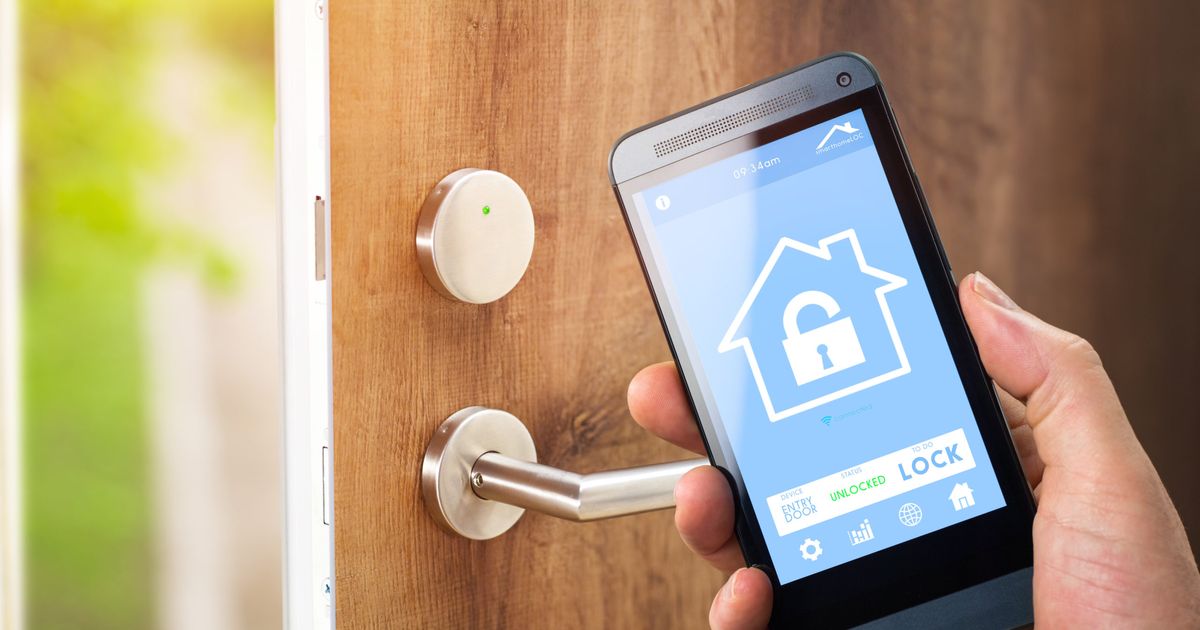 Best Smart Locks for Apartments Swiftlane